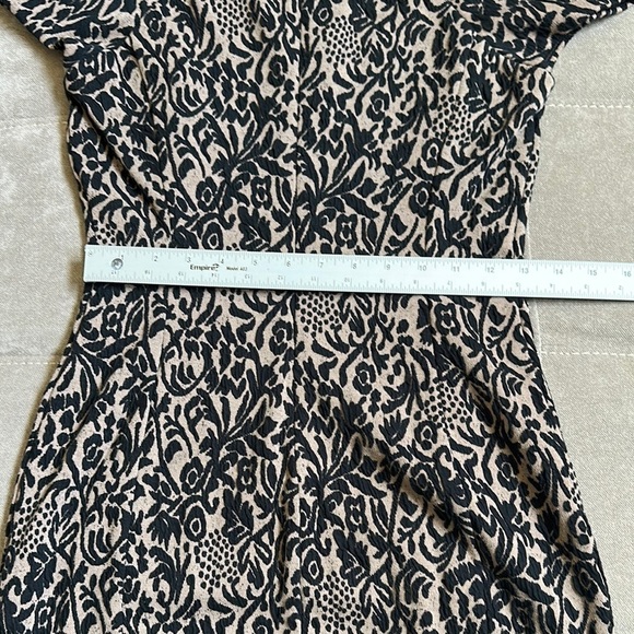 New York & Company Black and Cream Mini Dress - Picture 7 of 10